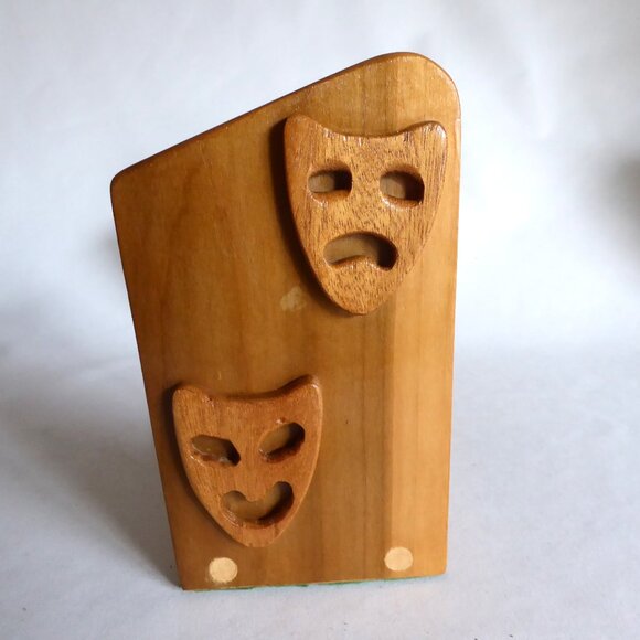 VINTAGE 12" COMEDY TRAGEDY MASK WOOD BOOKEND BOOK DVD CD ENTERTAINMENT HOLDER - Picture 5 of 10